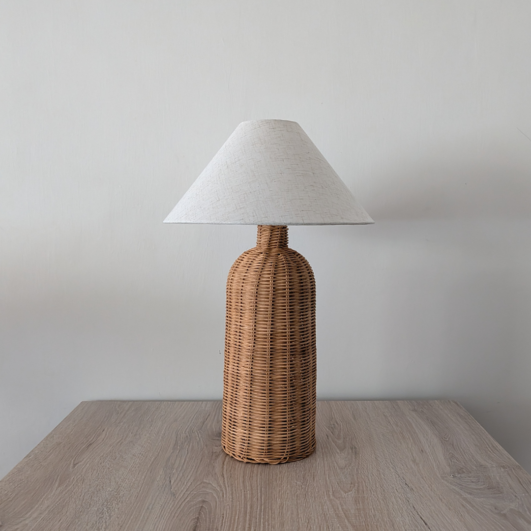 Ekoebi Table Lamp