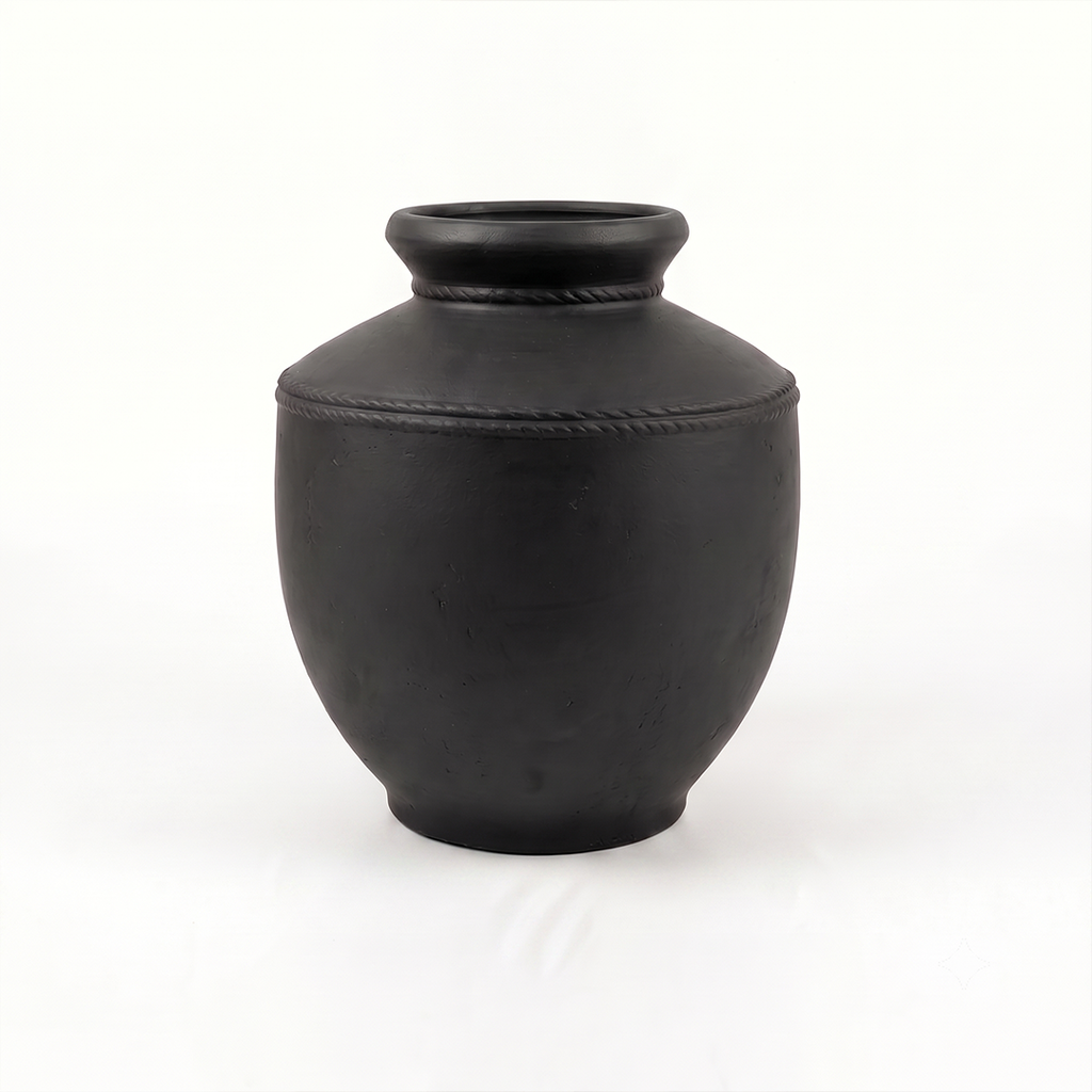 Mora Vase