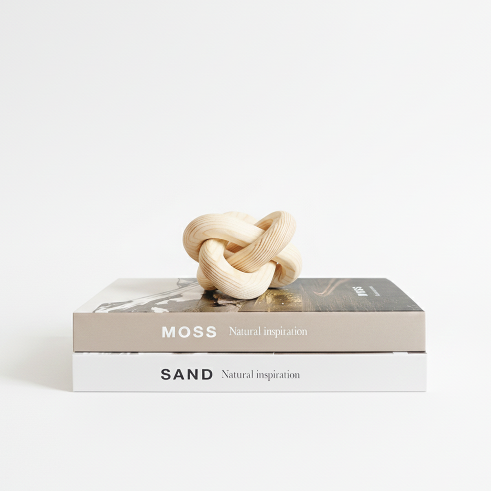 Sculpted Natural Wood Chain